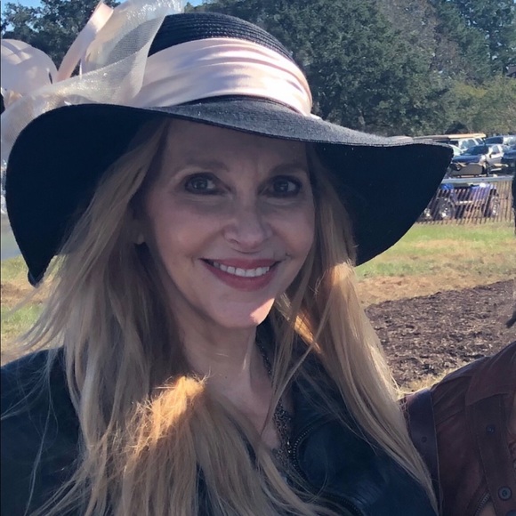 Hat - Picture 4 of 6